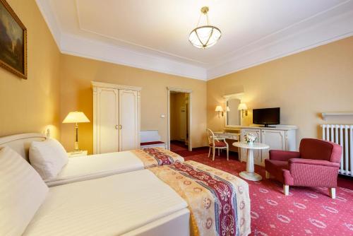 Habitación Doble Clásica - 2 camas del hotel Danubius Astoria City Center. Foto 2