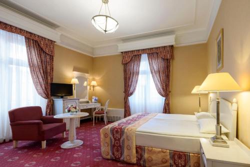 Suite del hotel Danubius Astoria City Center. Foto 3