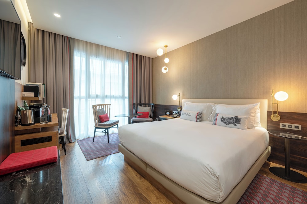 Habitación, 1 cama de matrimonio grande, no fumadores del hotel Hyatt Centric Gran Via Madrid. Foto 7