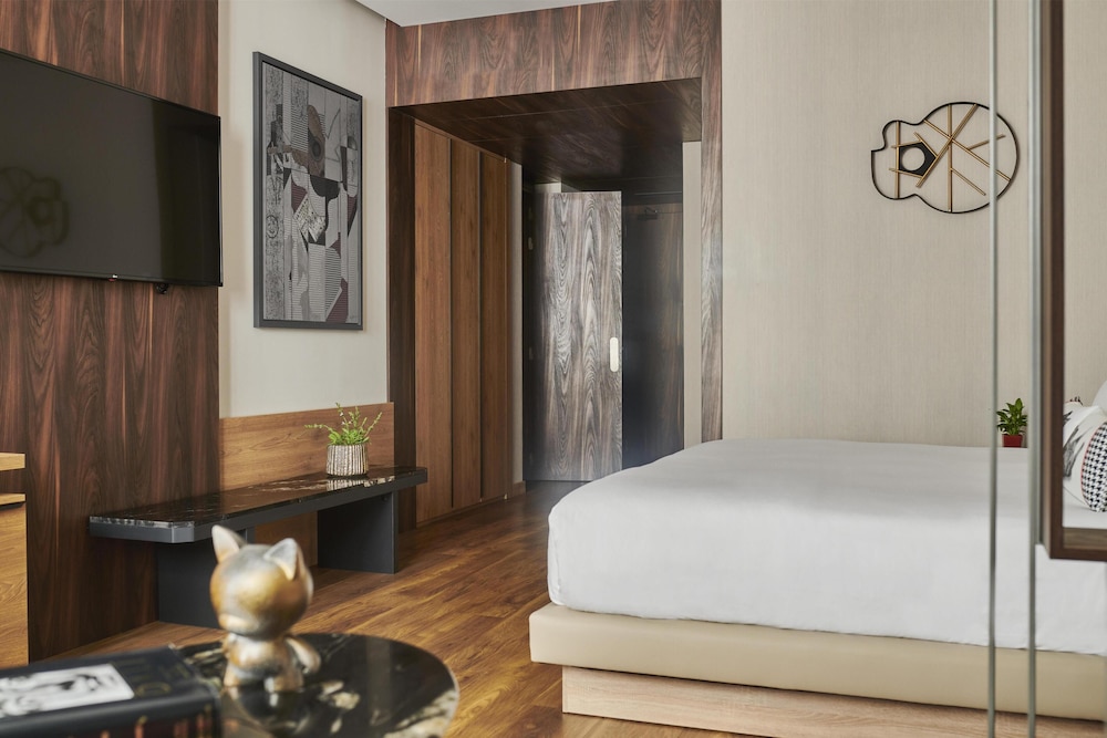 Suite familiar, varias camas, no fumadores del hotel Hyatt Centric Gran Via Madrid