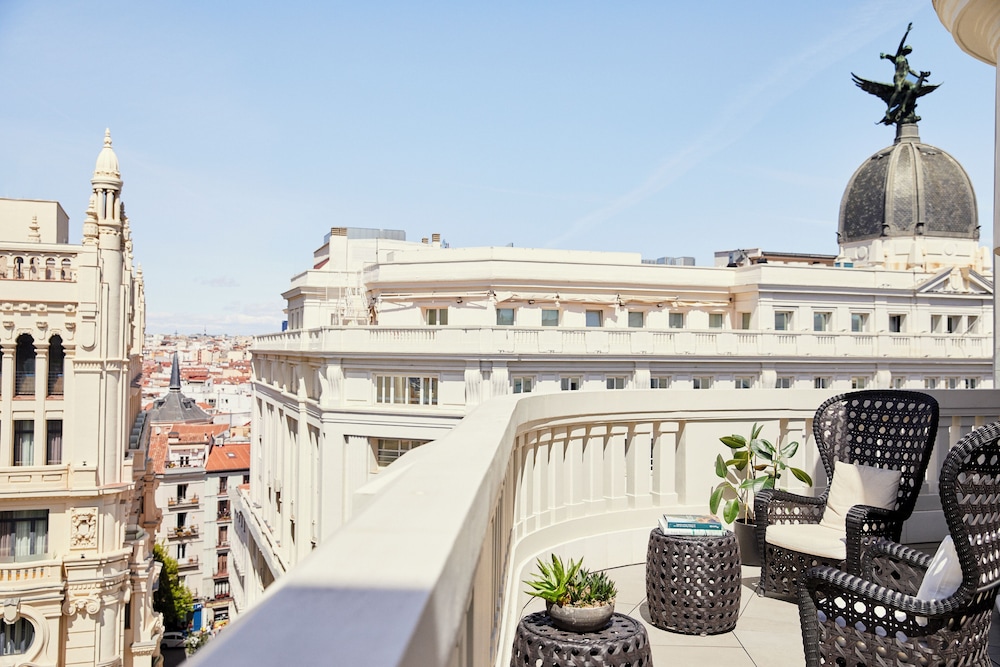Suite, no fumadores (Gran Via) del hotel Hyatt Centric Gran Via Madrid. Foto 3