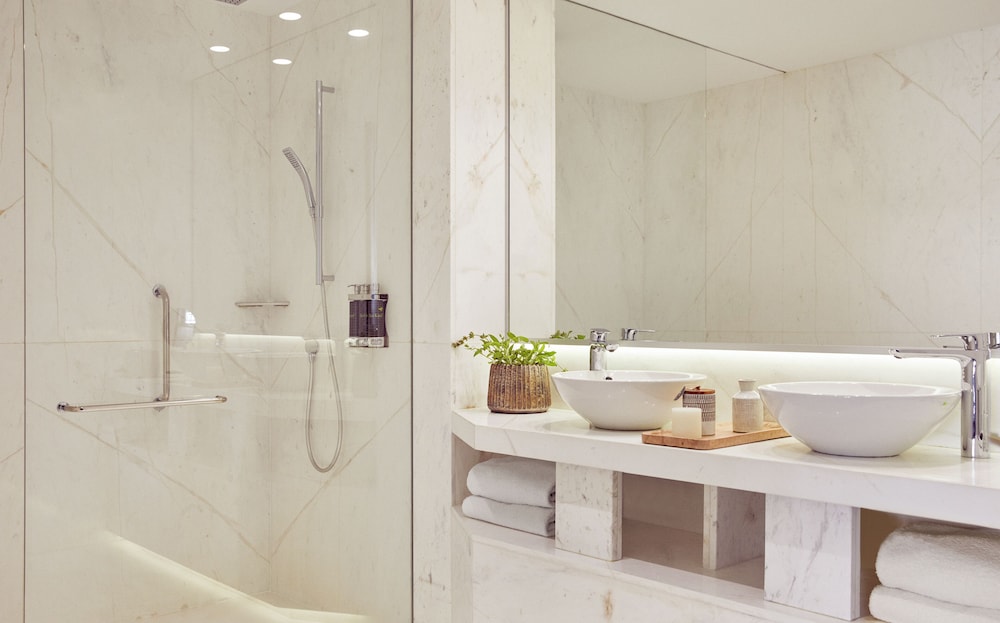 Suite, no fumadores (Gran Via) del hotel Hyatt Centric Gran Via Madrid. Foto 4