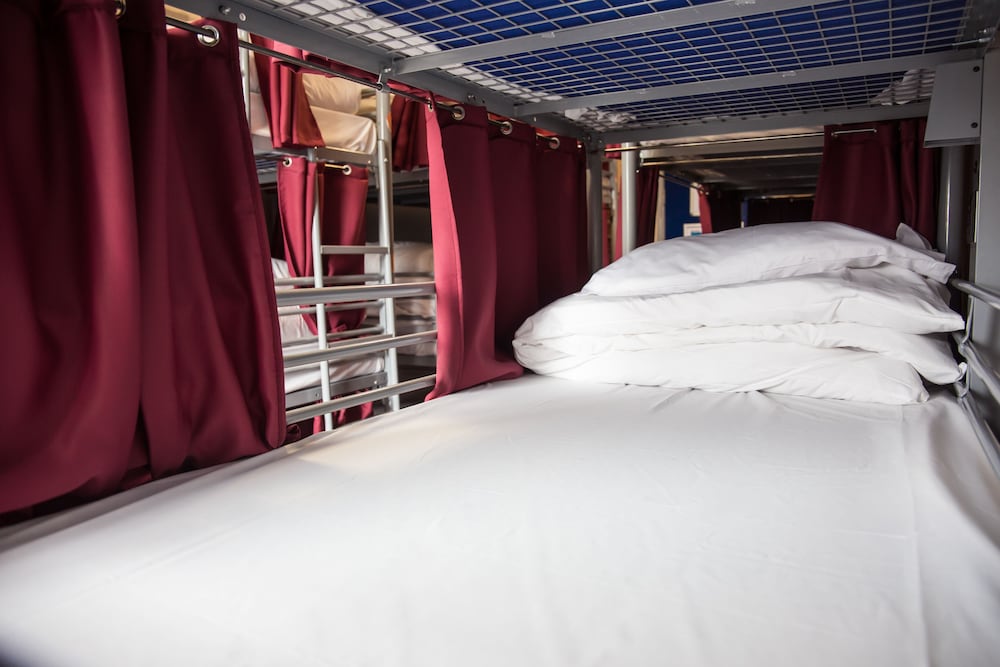 Bed in 9 Bed Dorm with Shared Bathroom del hotel St Christopher's Inn Hostels -. Foto 6