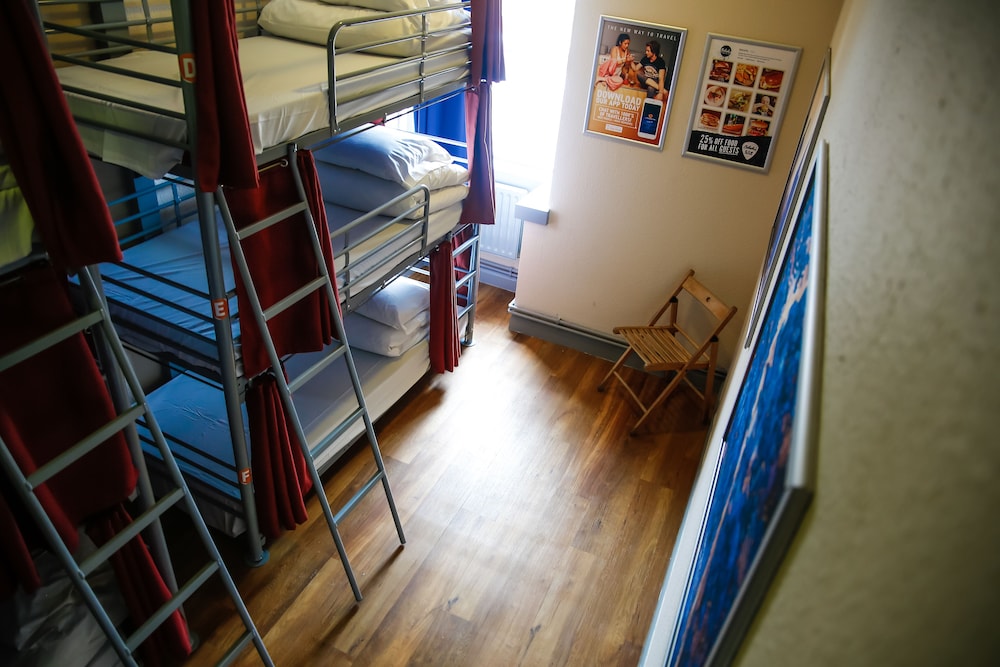 Bed in 9 Bed Female Dorm with Shared Bathroom del hotel St Christopher's Inn Hostels -