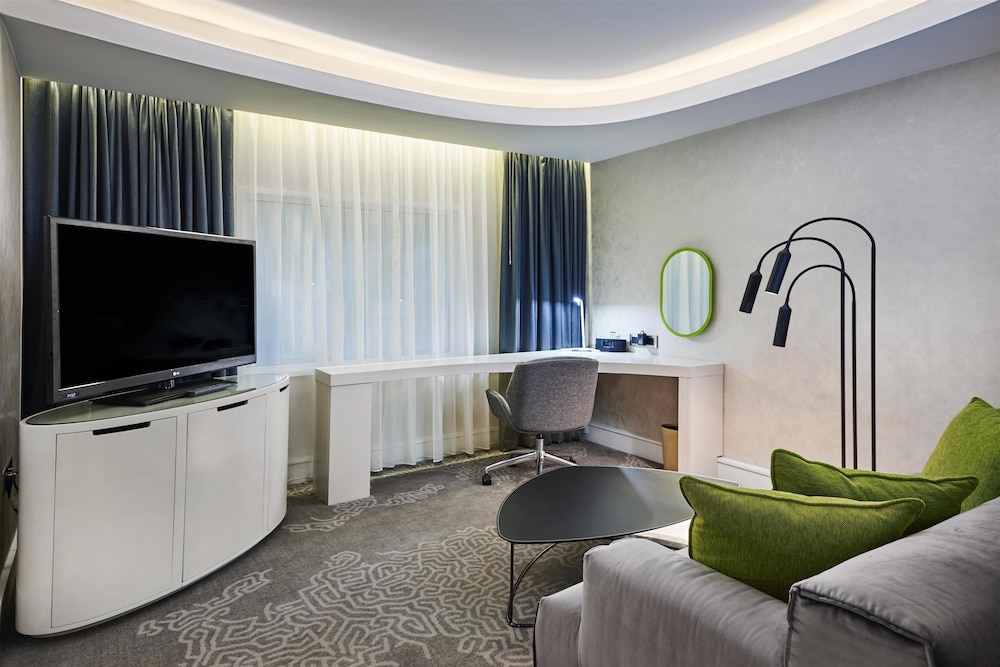 Suite junior, 1 cama de matrimonio grande (With Lounge Access) del hotel Hilton London Heathrow Airport