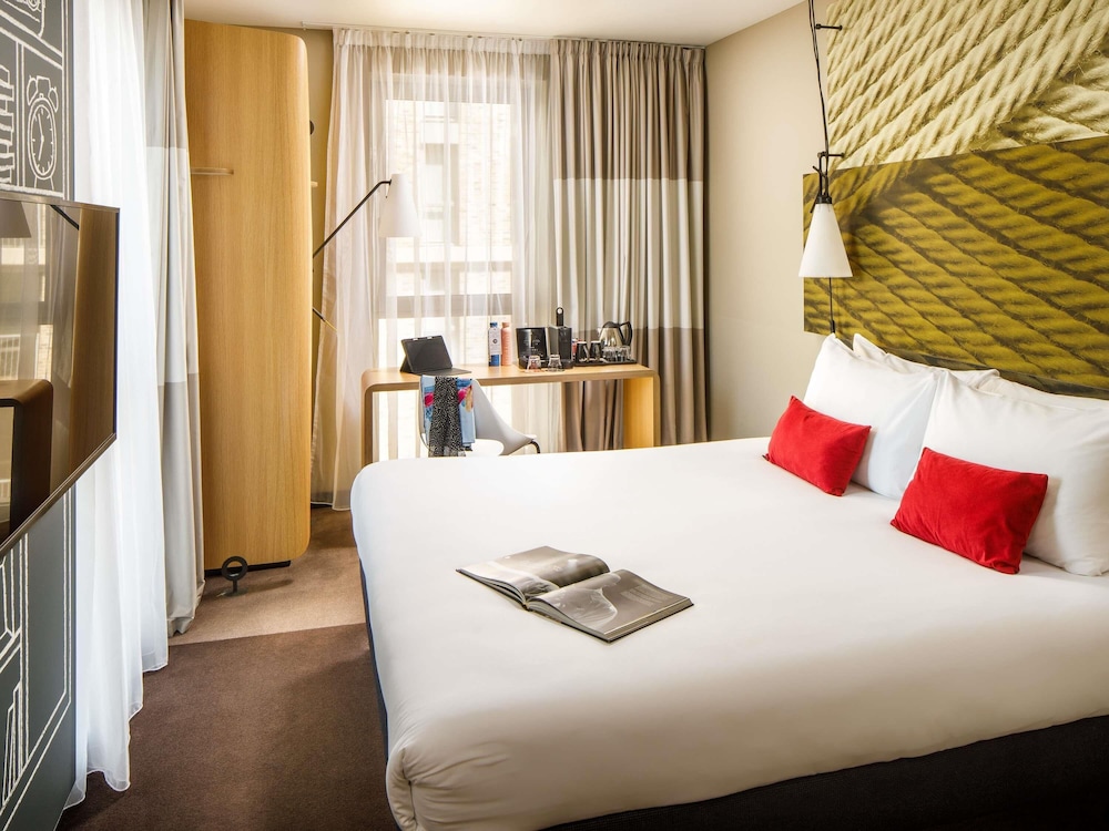 Habitación superior, 1 cama doble del hotel Ibis London Canning Town. Foto 4