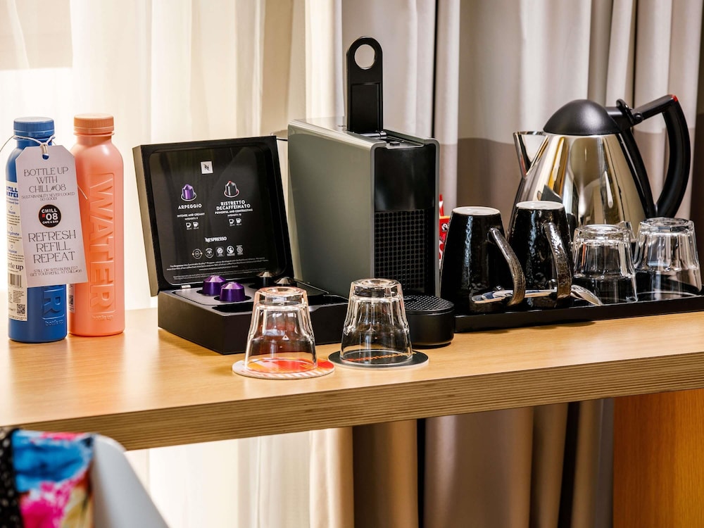 Habitación superior, 1 cama doble del hotel Ibis London Canning Town. Foto 5