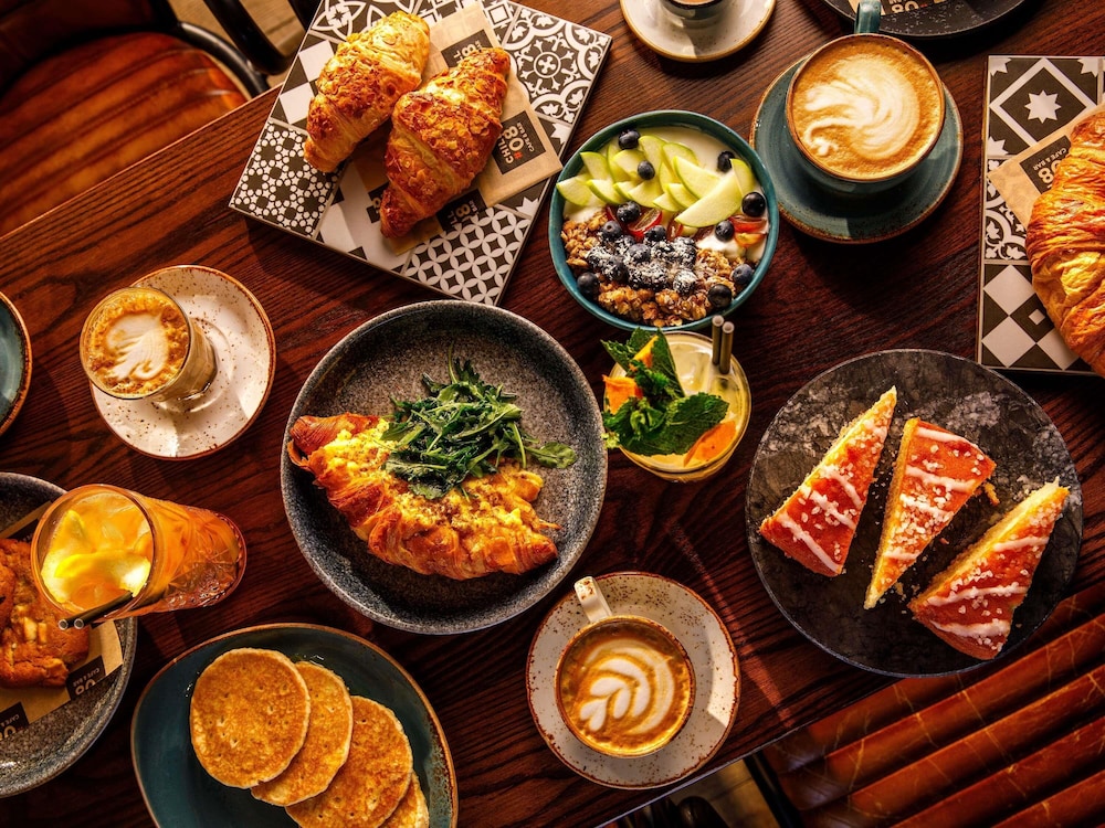 Habitación superior, 1 cama doble del hotel Ibis London Canning Town. Foto 9