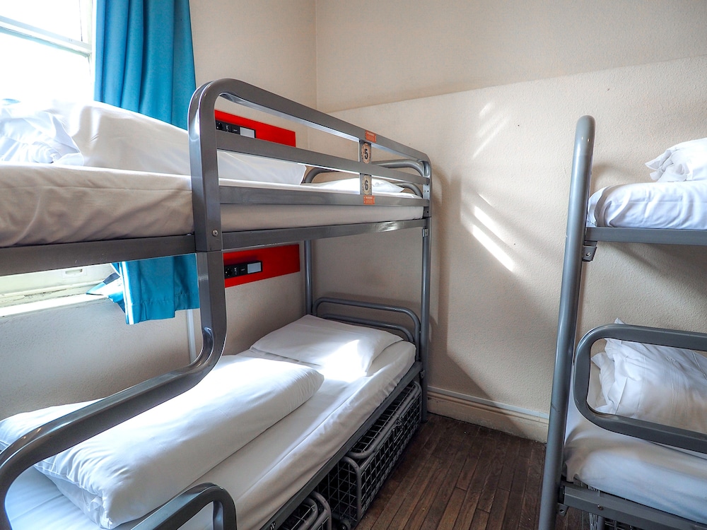 Bed in 8 Bed Dorm with Shared Bathroom del hotel St Christopher's Greenwich