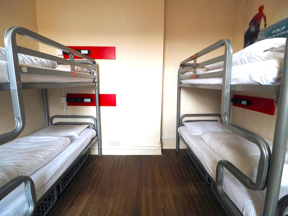 Bed in 8 Bed Dorm with Shared Bathroom del hotel St Christopher's Greenwich. Foto 2