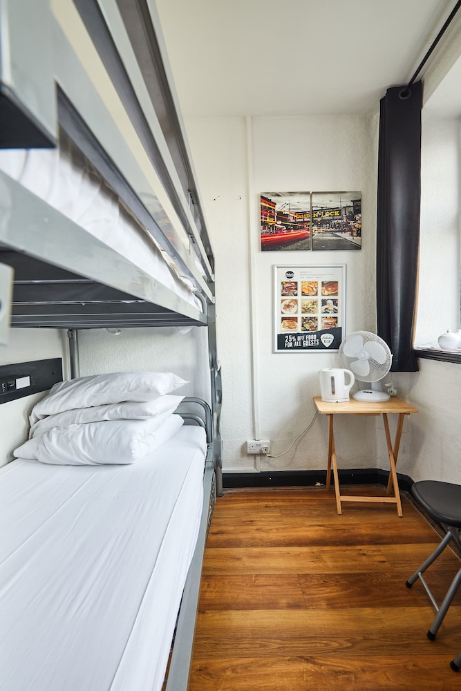 Twin room, ensuite del hotel St Christopher's Inn Hostels. Foto 3