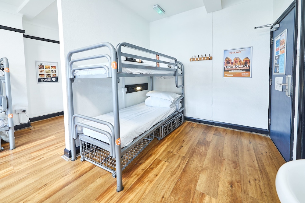 Bed in 6 Bed Mixed Dorm del hotel St Christopher's Inn Hostels. Foto 3
