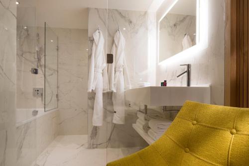 Habitación Doble Deluxe del hotel Drawing. Foto 5