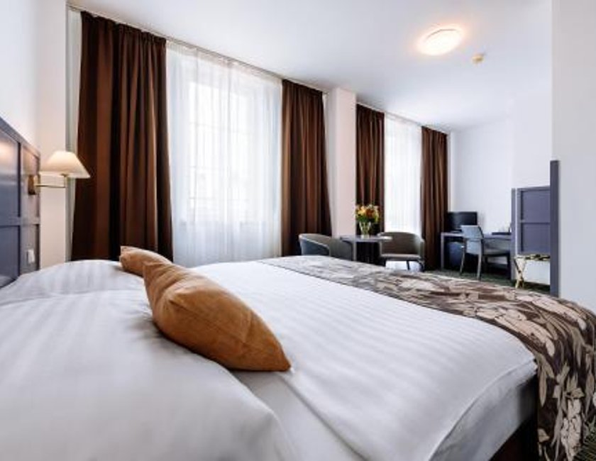 Habitación Doble Superior del hotel Central Prague. Foto 3