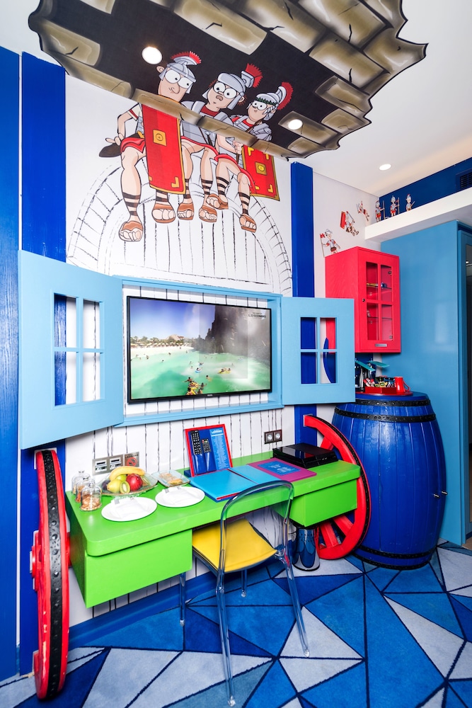 Habitación Deluxe con cama doble del hotel The Land Of Legends Kingdom - All In Concept. Foto 10