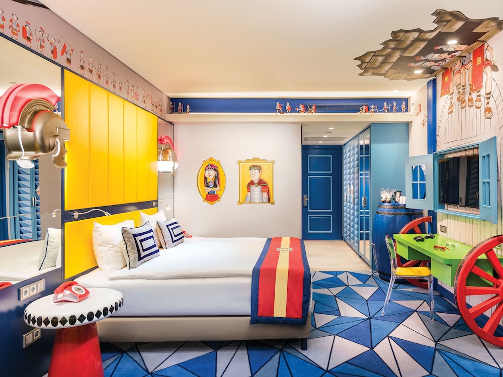 Habitaciones Deluxe Conectadas del hotel The Land Of Legends Kingdom - All In Concept. Foto 2