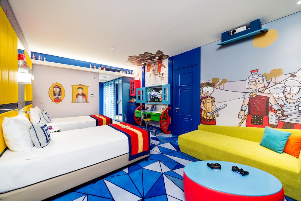 Habitaciones Deluxe Conectadas del hotel The Land Of Legends Kingdom - All In Concept. Foto 10