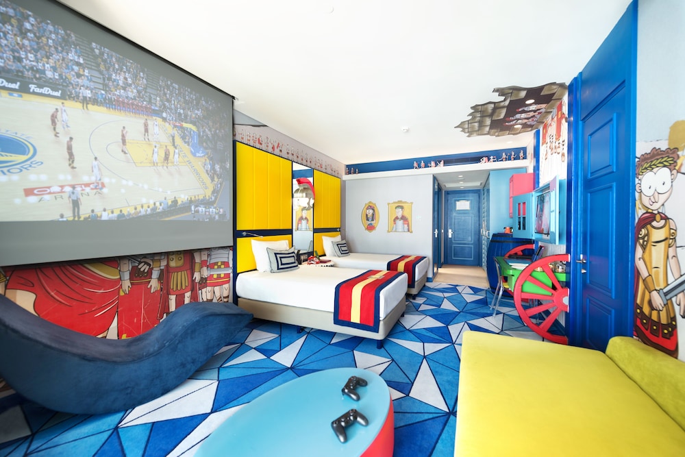 Habitaciones Deluxe Conectadas del hotel The Land Of Legends Kingdom - All In Concept. Foto 11