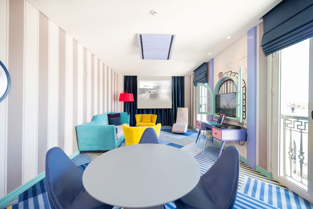 Suite con terraza del hotel The Land Of Legends Kingdom - All In Concept. Foto 2