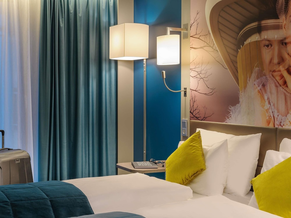 Habitaciones superiores con dos camas individuales del hotel Mercure Hotel Berlin Wittenbergplatz