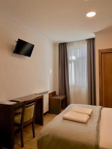 Habitación Doble adaptada para personas con movilidad reducida del hotel Vila Verde. Foto 1