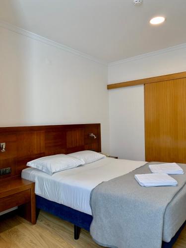 Habitación Doble adaptada para personas con movilidad reducida del hotel Vila Verde. Foto 2