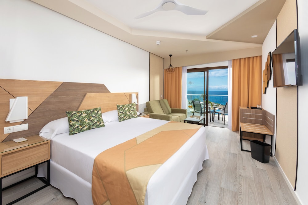 Habitación doble, balcón, vistas al mar del hotel Riu Buenavista All Inclusive