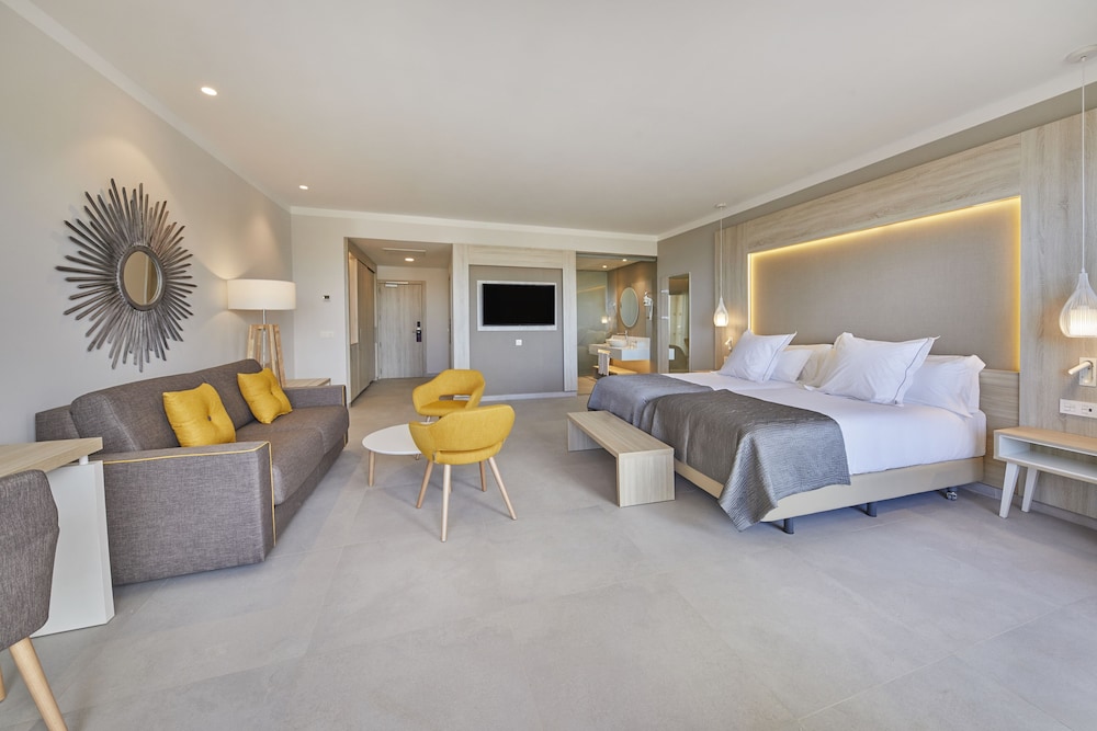 Junior Suite Sea View del hotel Bahia Principe Explore Fantasia - All Inclusive