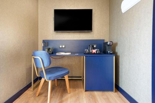 Habitación Doble Estándar - 2 camas del hotel URBANSEA Bex. Foto 5