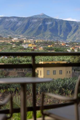 Suite con vistas al Teide del hotel Aluasoul Orotava Valley - Adults Only. Foto 7