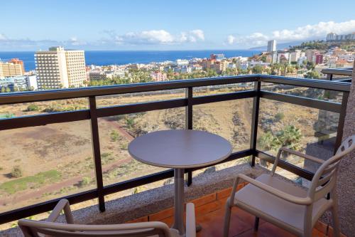 Suite con vistas al mar del hotel Aluasoul Orotava Valley - Adults Only. Foto 4