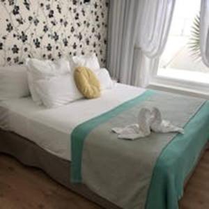 Apartamento de 1 dormitorio con bañera de hidromasaje - Primera línea de playa del hotel La Concha Boutique Apartments. Foto 6