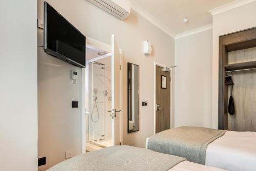 Habitación Triple Estándar del hotel The Princes Square