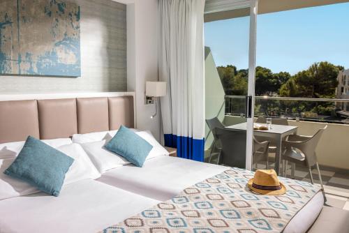 Habitación Familiar del hotel Grupotel Alcudia Pins. Foto 1