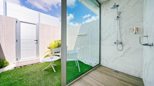 Habitación Doble con terraza del hotel Nayra. Foto 4