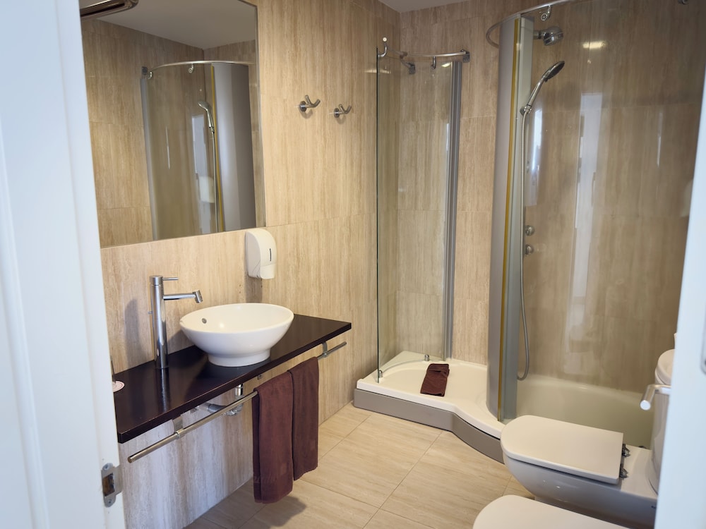 Apartamento, 2 habitaciones, piscina privada del hotel Holiday Club Sol Amadores. Foto 6