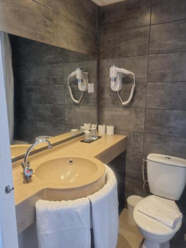 Habitación Doble Superior - 2 camas del hotel Eiffel Kensington. Foto 3