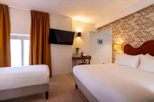 Habitación Triple Superior del hotel Michelet Odéon
