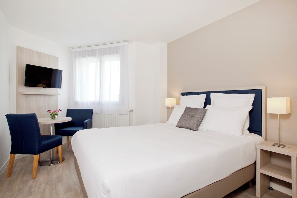 Estudio del hotel Séjours y Affaires Paris-Davout. Foto 1