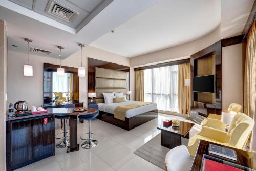 Habitación Superior con vistas a Sheikh Zayed del hotel Gevora. Foto 3