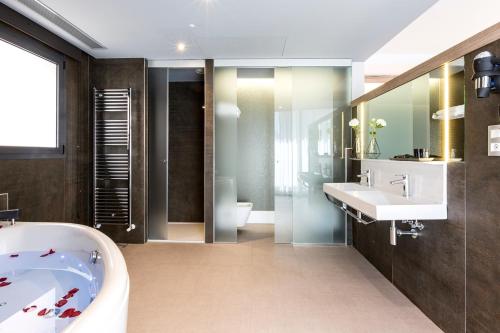 Suite del hotel Spa Ciudad De Binefar