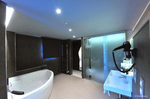 Suite del hotel Spa Ciudad De Binefar. Foto 3