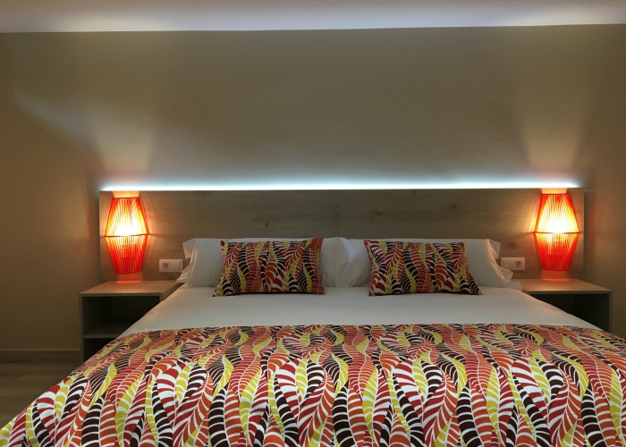 Habitación familiar Superior del hotel Sant Eloi. Foto 7