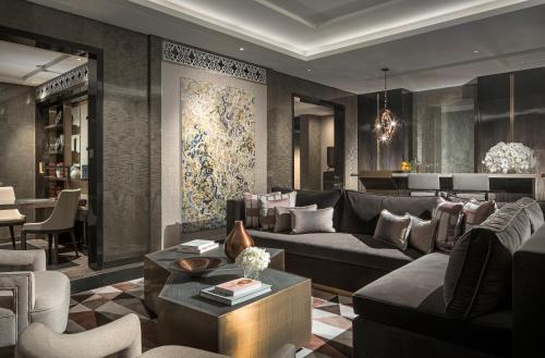 Suite Presidencial con cama extragrande del hotel Four Seasons Kuala Lumpur. Foto 3