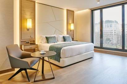 Habitación doble Superior del hotel Vp Plaza España Design. Foto 2