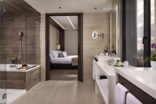 Suite del hotel Vp Plaza España Design. Foto 2