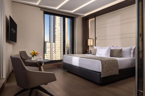 Suite Junior del hotel Vp Plaza España Design. Foto 5