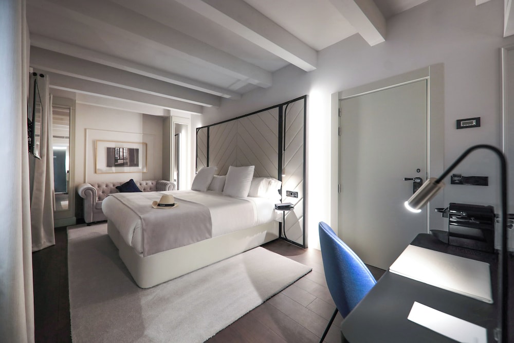 Habitación Singular del hotel Summum Boutique Hotel member of Melia Collection. Foto 2