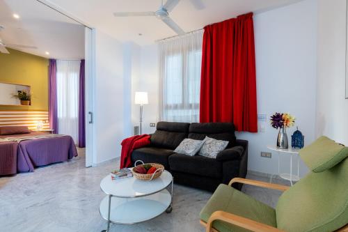 Apartamento de 1 dormitorio del hotel Sevilla Central Suites Apartamentos Puerta Jerez. Foto 2