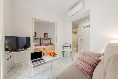 Apartamento Ático con terraza privada del hotel Sevilla Home Center. Foto 11